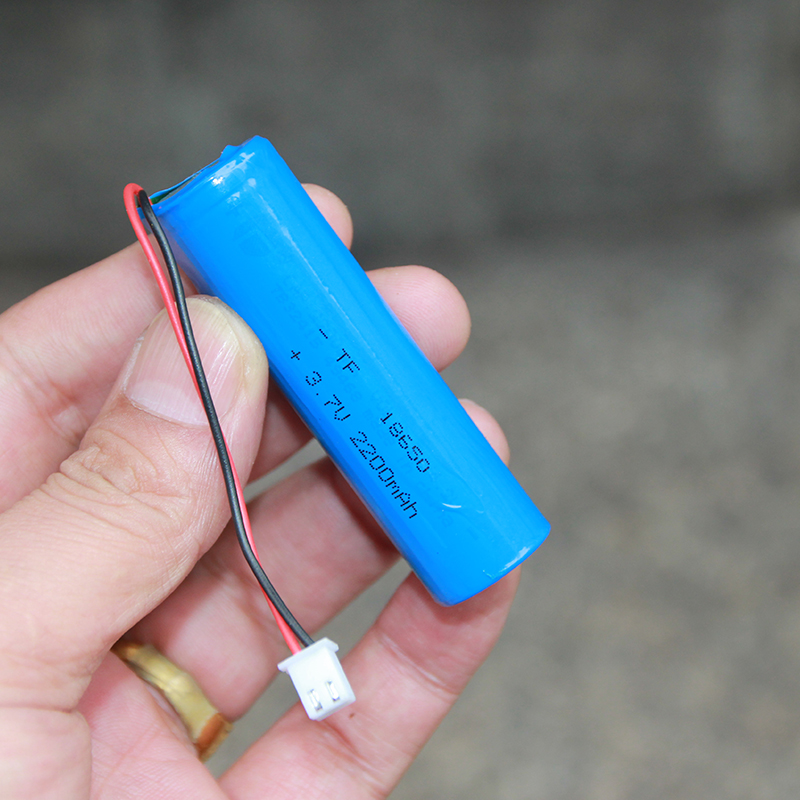 7v大容量可充电12v带保护 12v12000毫安 dc5521插头