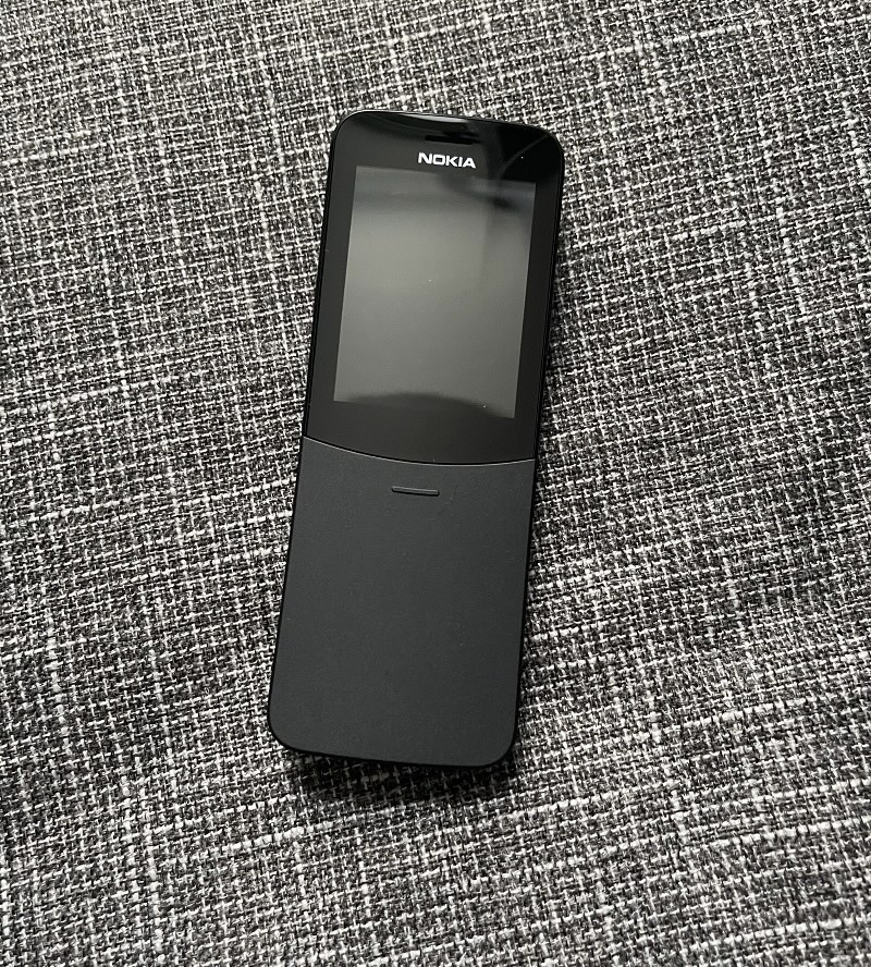 诺基亚(nokia) 诺基亚8110三网通移动联通4g.成色9.