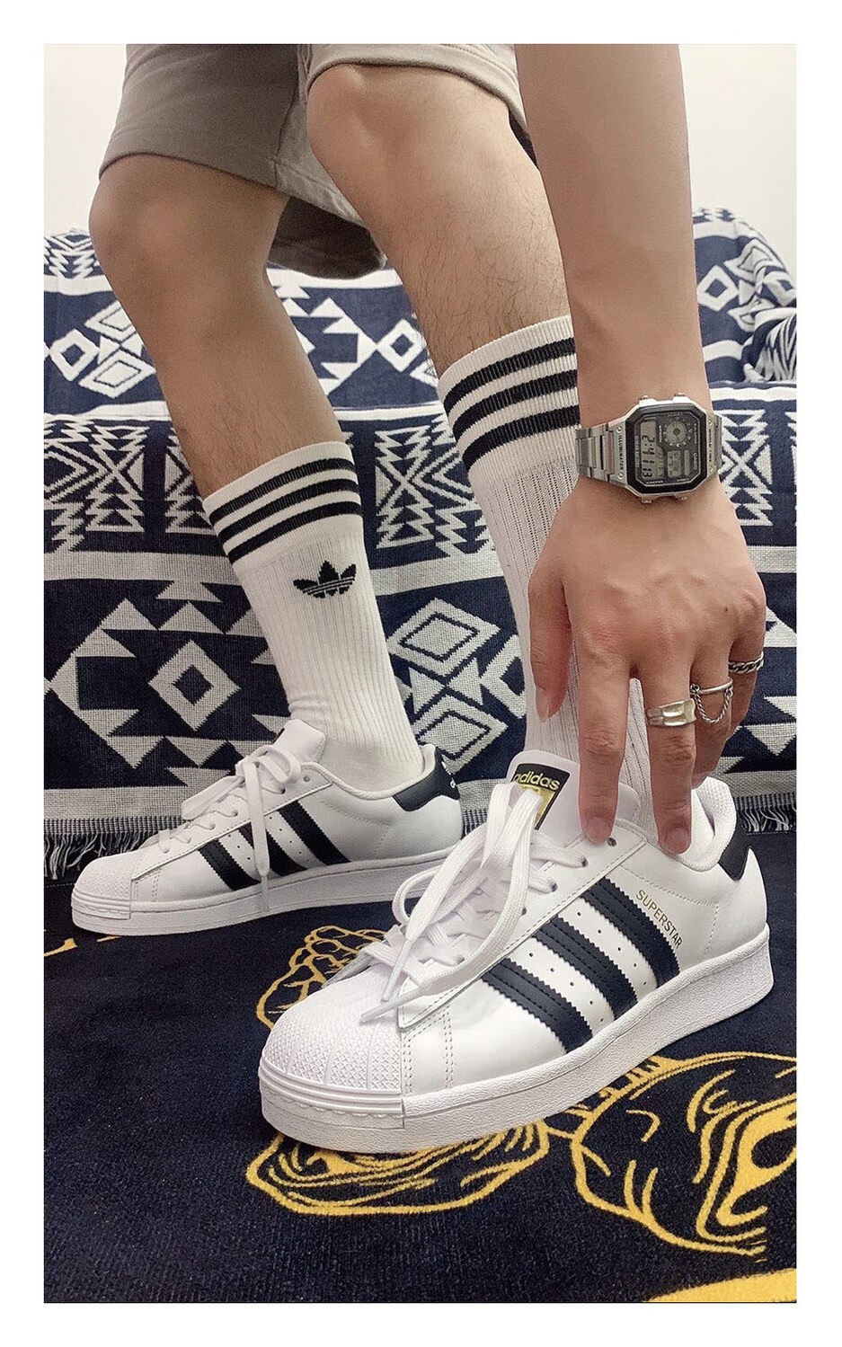 耐克(nike)旗舰官方特价白色袜子女韩版长筒潮网红鲨鱼秋冬百搭男棉袜