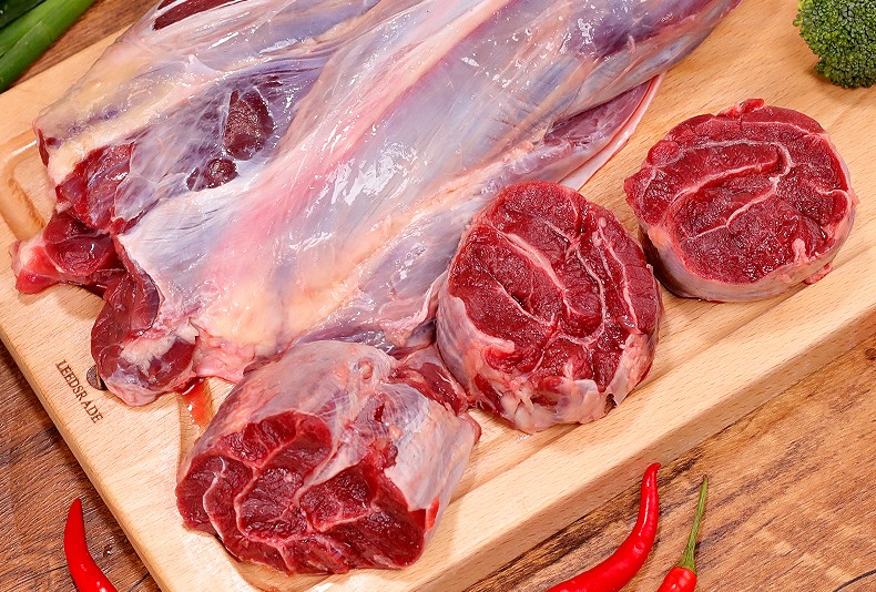 现杀新鲜牛腱子肉生牛肉内蒙古原切牛腿肉牛腩黄牛肉低脂健身坏单包赔