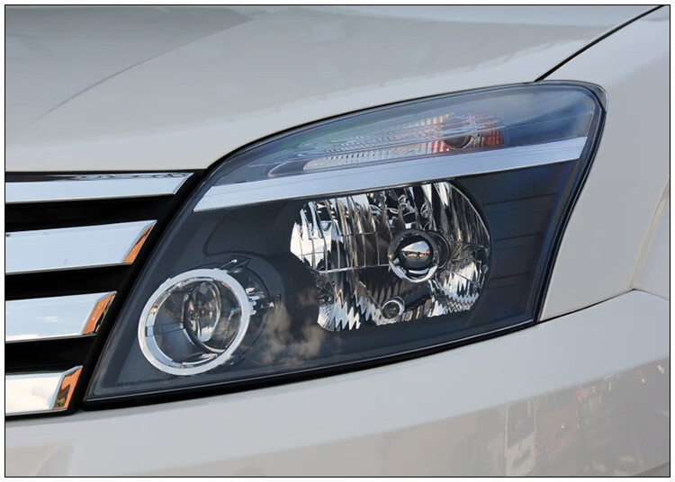 适用于于长城配件哈佛cuv哈弗h3前大灯总成转向灯哈弗h3大灯罩灯泡白