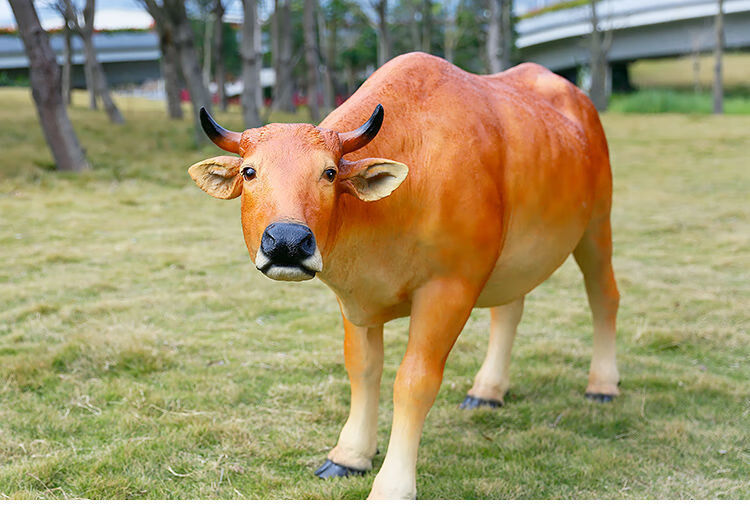 玻璃钢仿真牛雕塑景区大型动物模型黄牛摆件户外园林景观装饰摆设