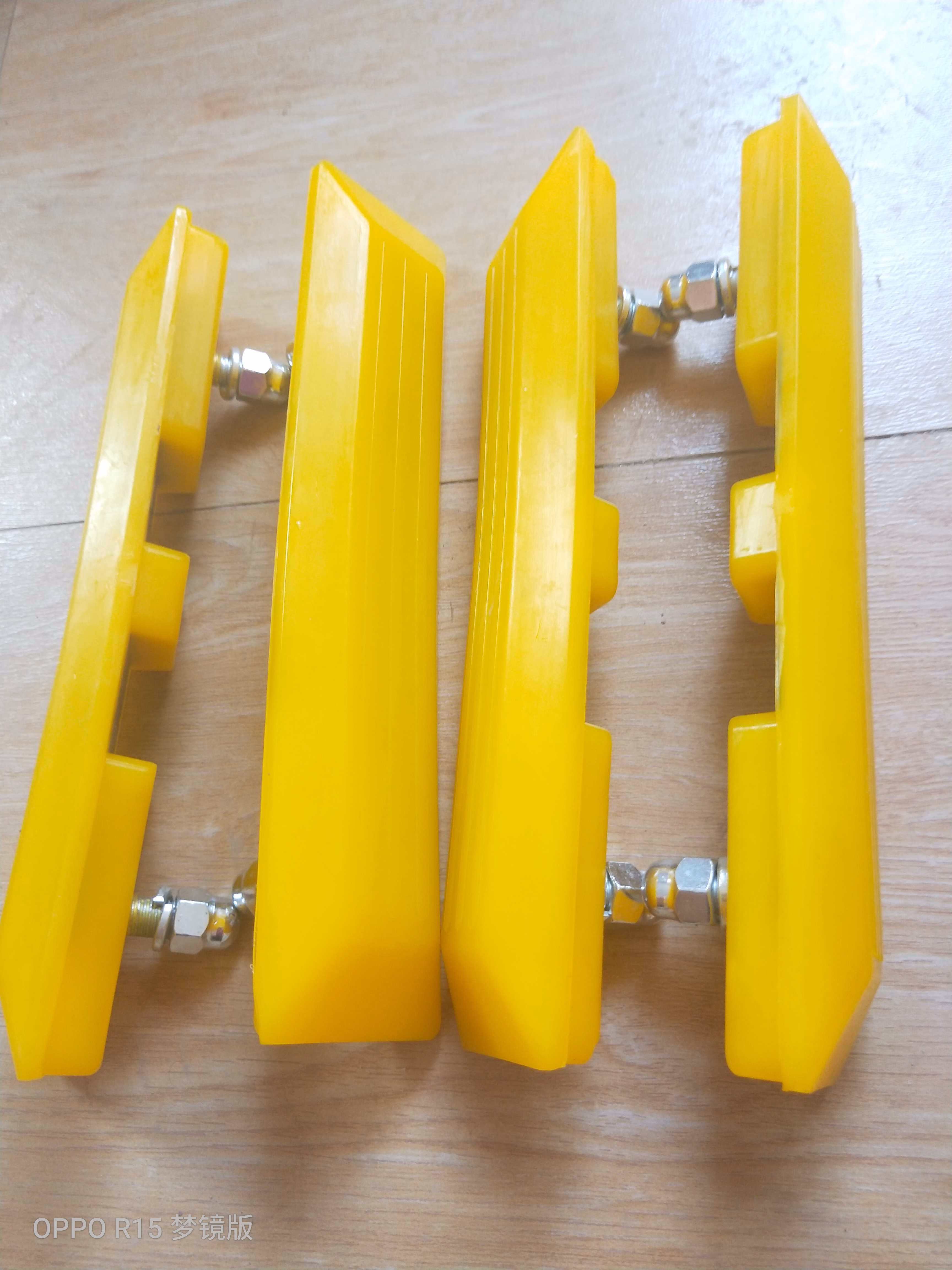 卡特320cat挖掘机e320c e320d e200b挖机履带橡胶块链板胶块脚垫 600