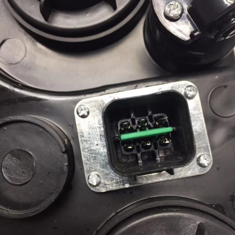 适用于欧曼etx2280大灯总成品牌前大灯etx大灯欧曼9系5系自卸车 精品