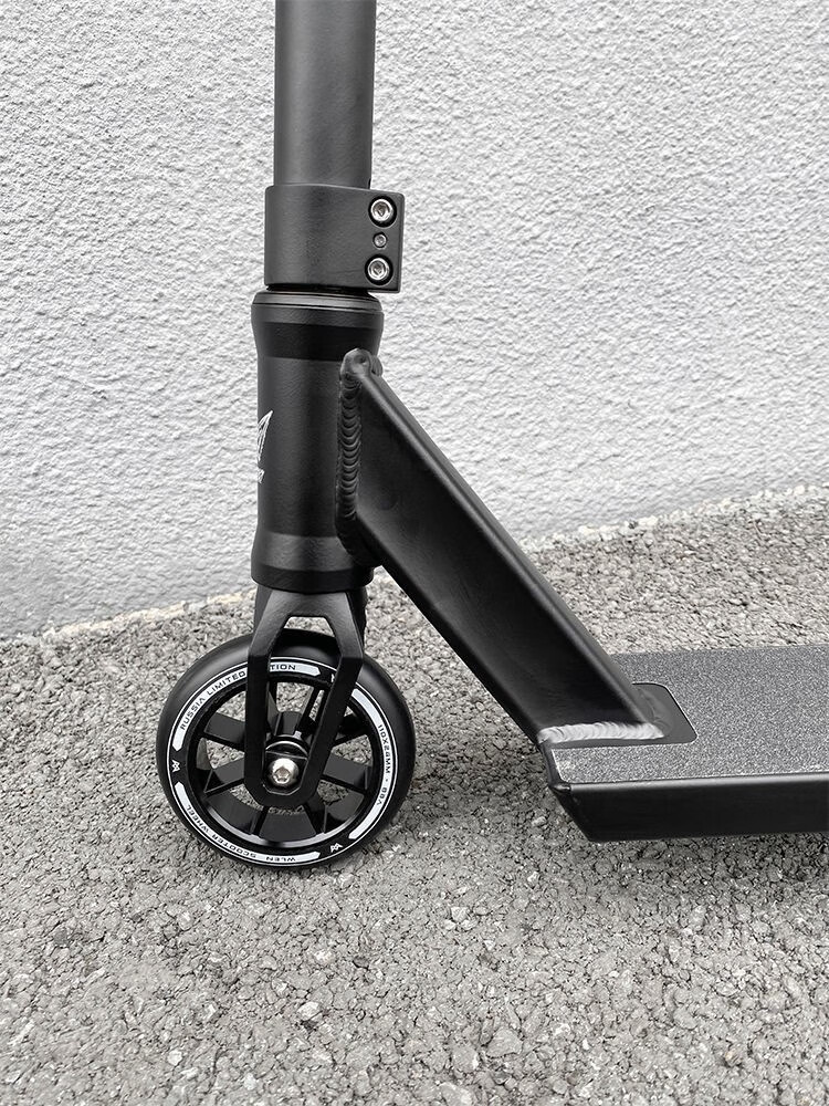 生态通用代步滑板车美国极限滑板车特技花式代步两轮刷街pro scooter