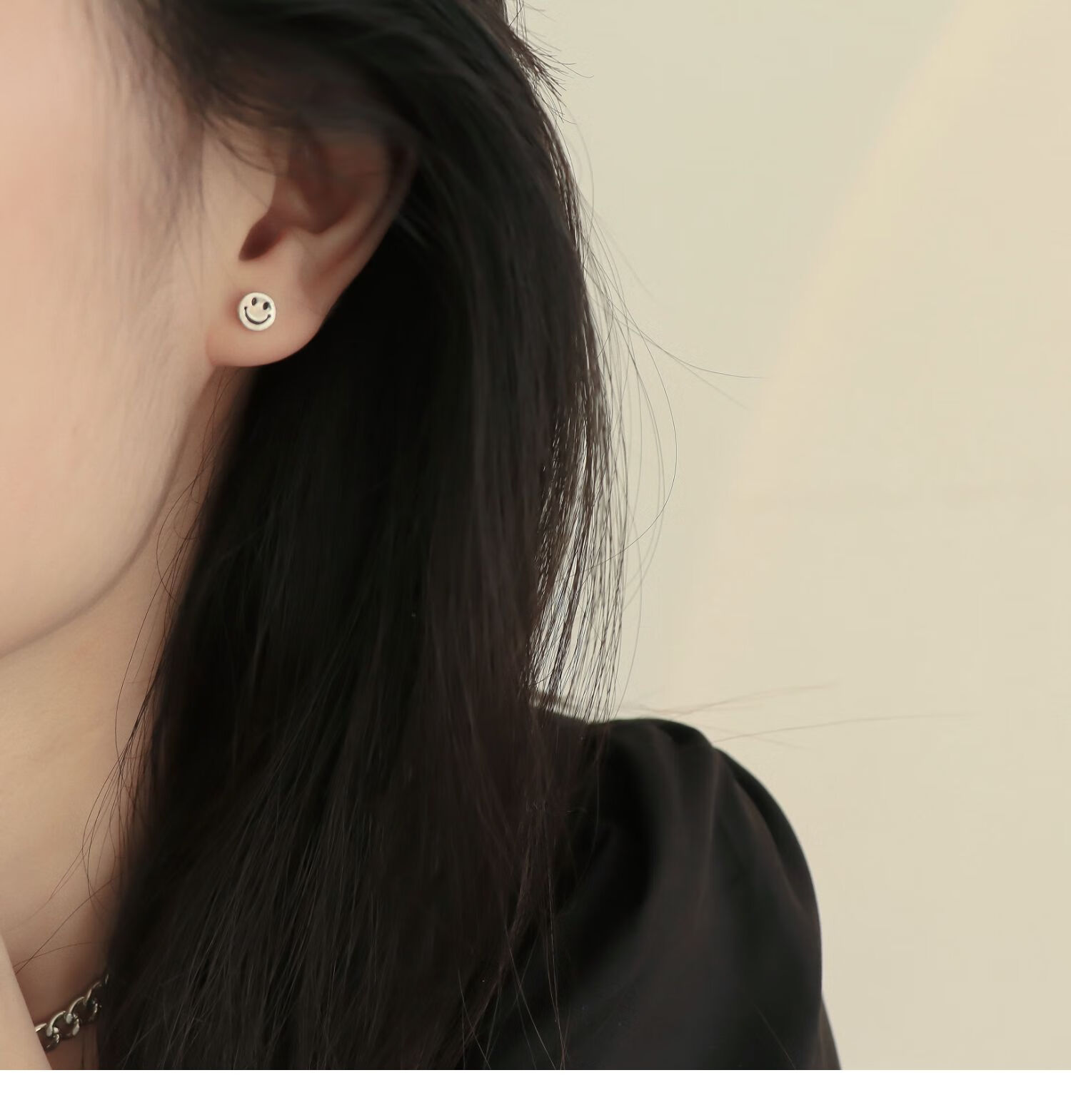 斯涟s925银针做旧笑脸简约耳钉百搭微笑耳环甜酷穿搭女 做旧笑脸耳钉