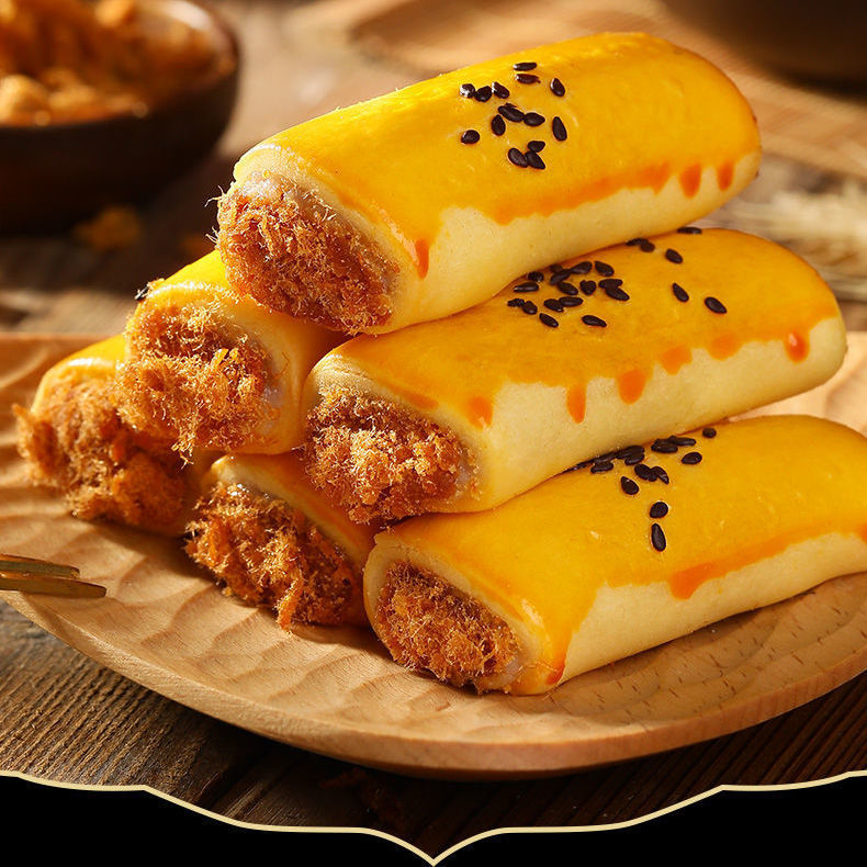 肉松蛋黄卷红豆味咸蛋黄酥雪媚娘糕点网红零食品早餐正宗整箱批发