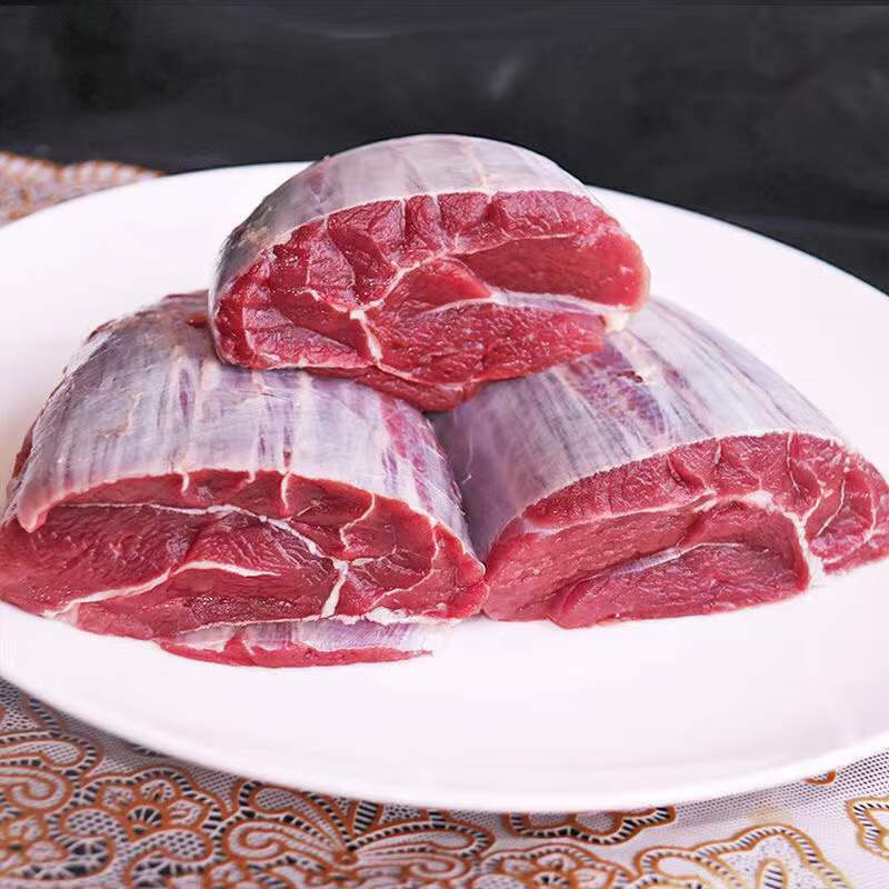 小牛腱子原切键子批发牛腿肉新鲜不注水国产生牛腱3斤牛腱子