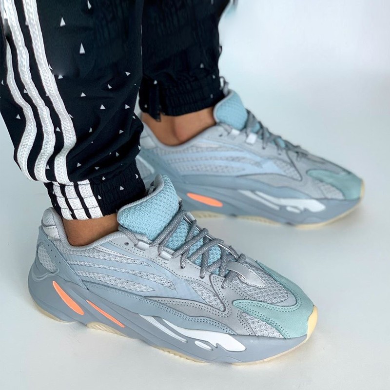 【现货】adidas yeezy 700 晶洞宝藏 椰子700老爹鞋 eg6860 fu6684 fw