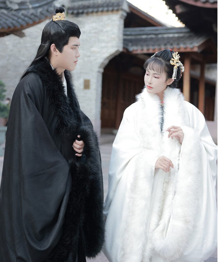 湘曰(xiangyue) 汉服成人女 毛领大氅 秋冬季双层加绒加厚氅衣男女