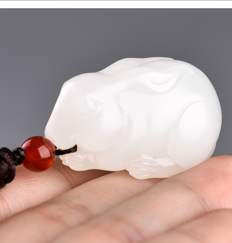 昆玉谣和田玉白玉生肖兔吊坠玉兔玉石挂件可爱萌兔送宝宝礼物送证书