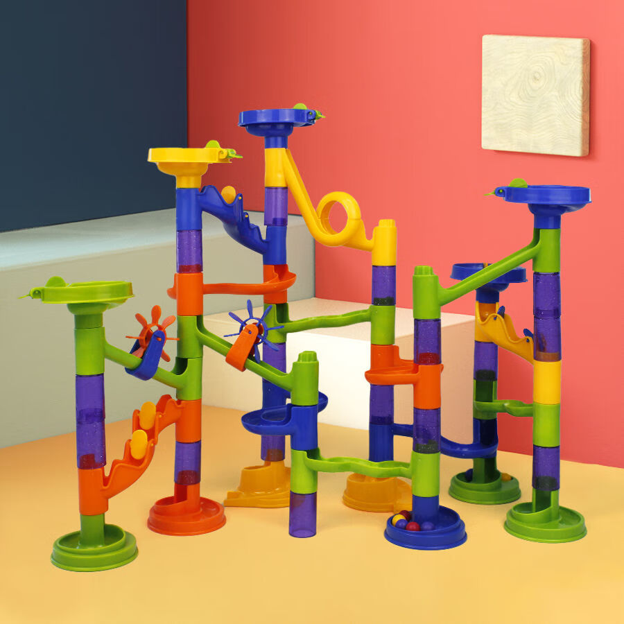 小猪佩奇同款儿童拼插滚珠滑道积木轨道拼装小男女孩宝宝玩具创意套餐