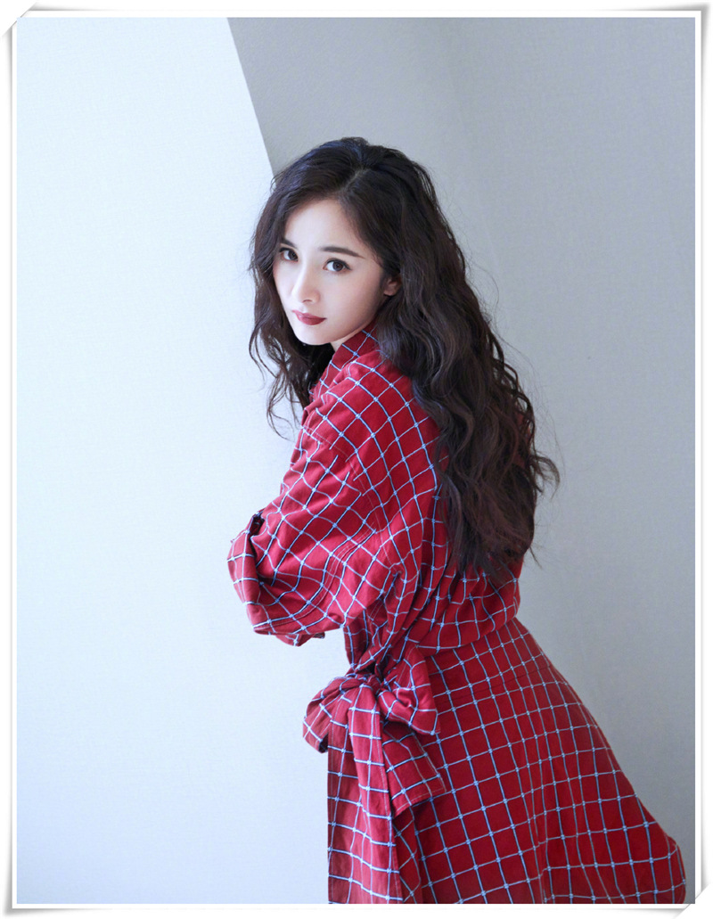 高端品牌热卖爆款 2020秋季中国达人秀杨幂同款红色格子长袖衬衫女中