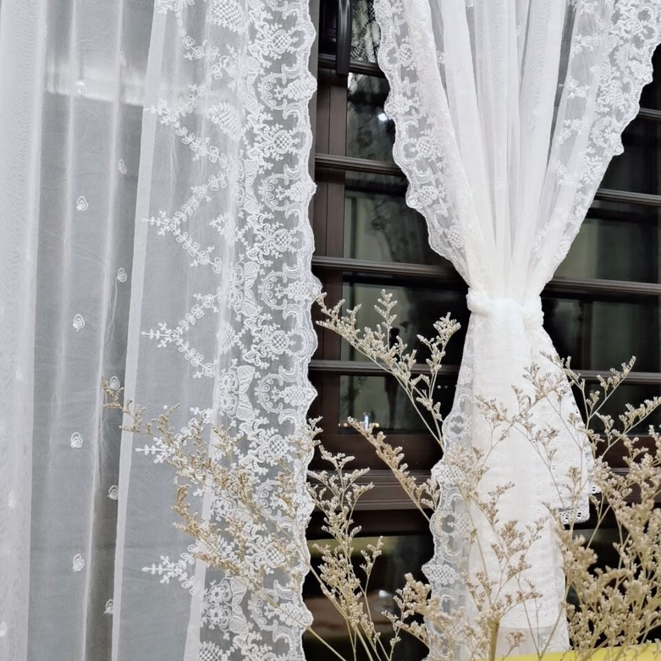 独格 白色蕾丝布料舞台婚礼纱幔台窗帘甜品台桌布网纱婚庆道具 a09