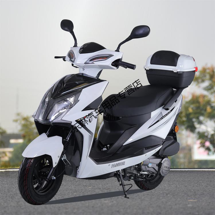 新尚领摩托车125cc尚酷踏板车五羊款式国四电喷燃油省油机车整车可