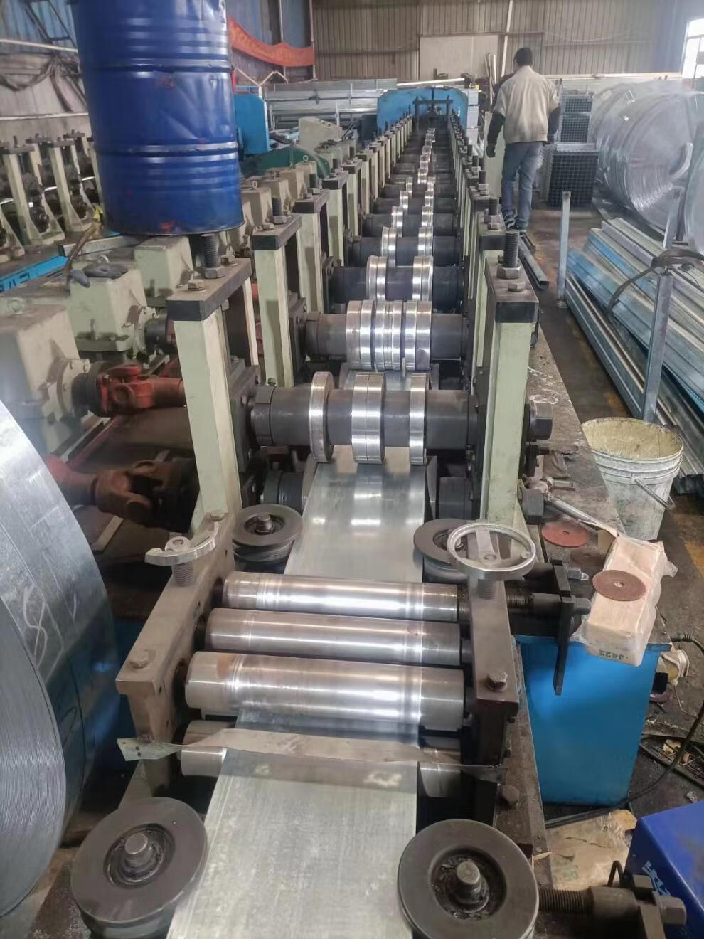 重型移门滑轮轨道工业门吊轨载重500kg彩钢瓦厂房吊轮吊滑轨永德吉壁