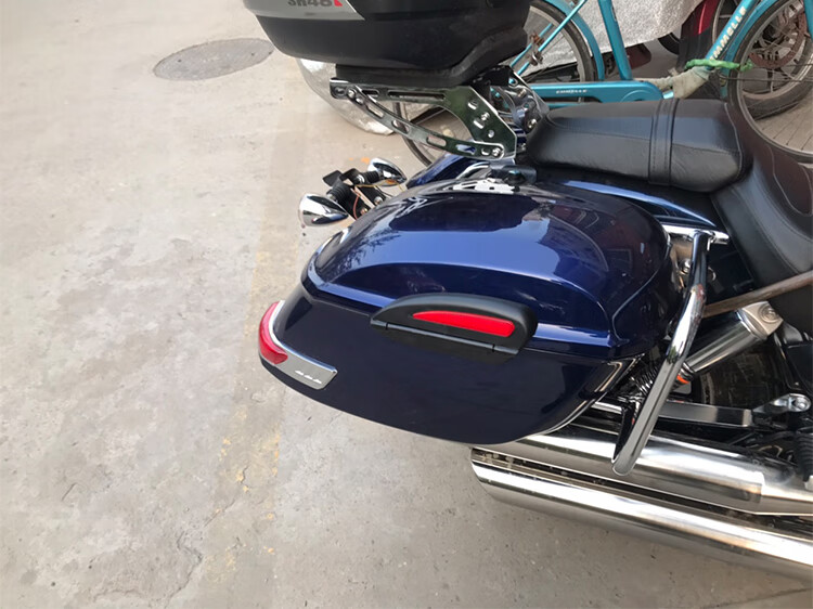 于出口力帆v16/250e太子国3/4摩托车车无色差蓝色大尾箱挡风大边箱