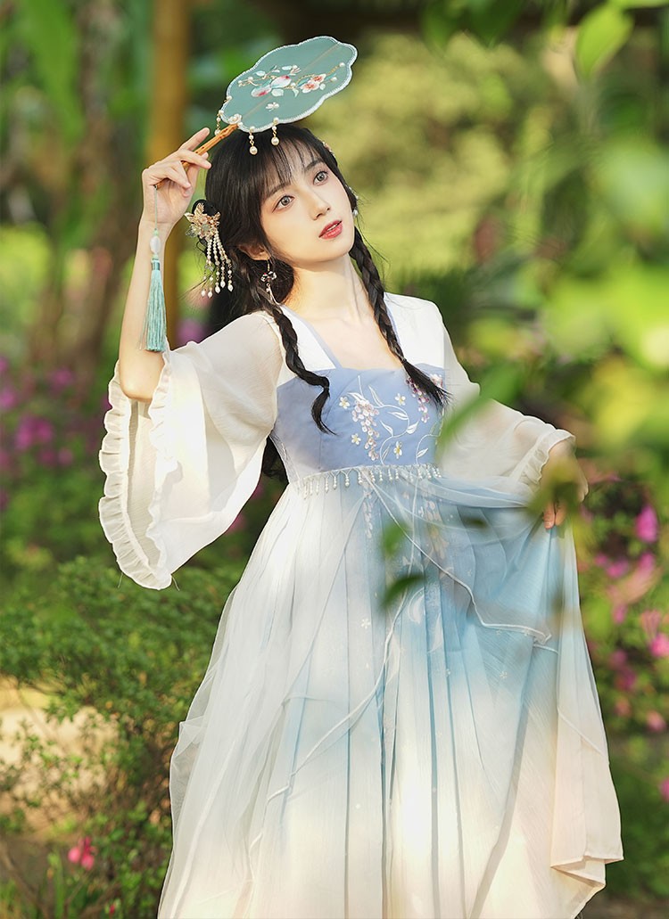 花婵雨汉元素改良汉服女小个子女生夏季汉元素连衣裙2022新款国风汉服