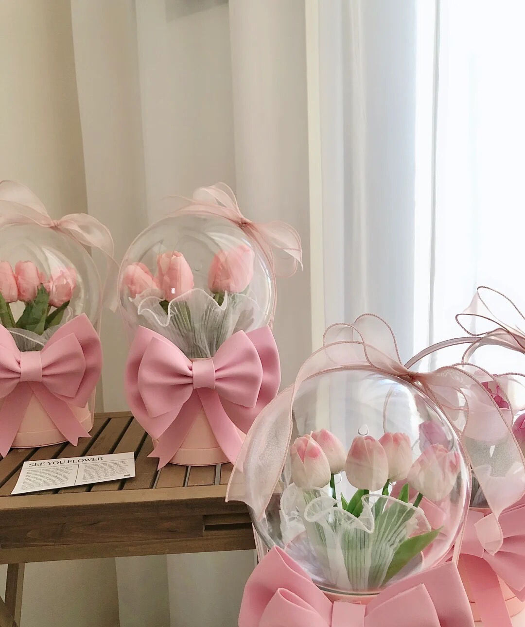 亚克力波波球七夕玫瑰花束抱抱桶泡泡球圆形花盒透明鲜花包装盒20cm2