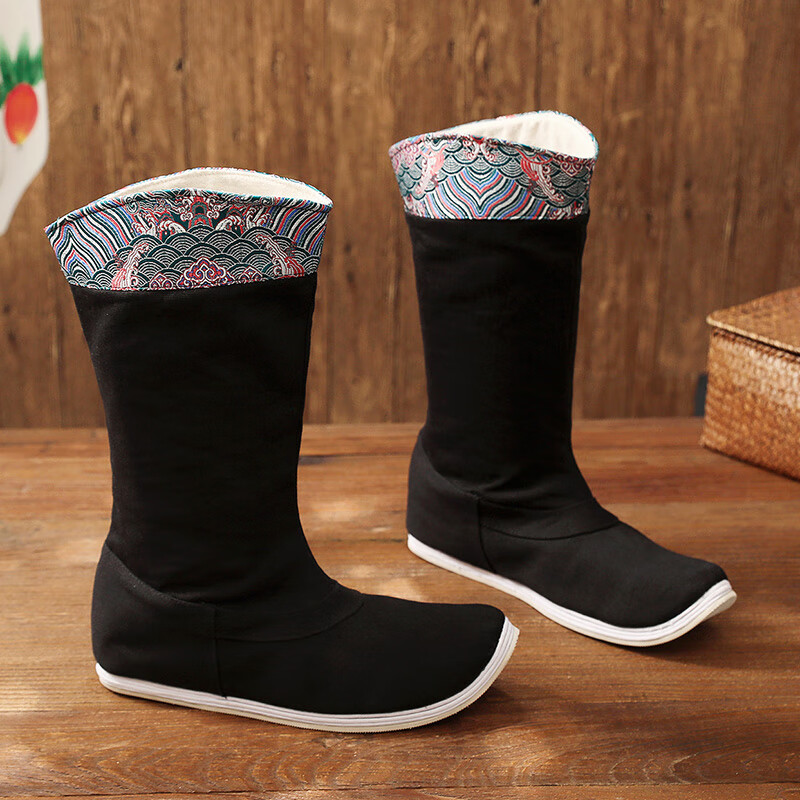 秋冬汉服靴子女古风靴侠客古装男鞋情侣翘头内增高皂靴中国风长靴