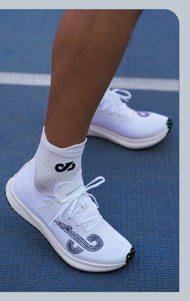 0薄底全掌铲型体测比赛临界碳板跑步运动鞋 火焰橙 44【图片 价格