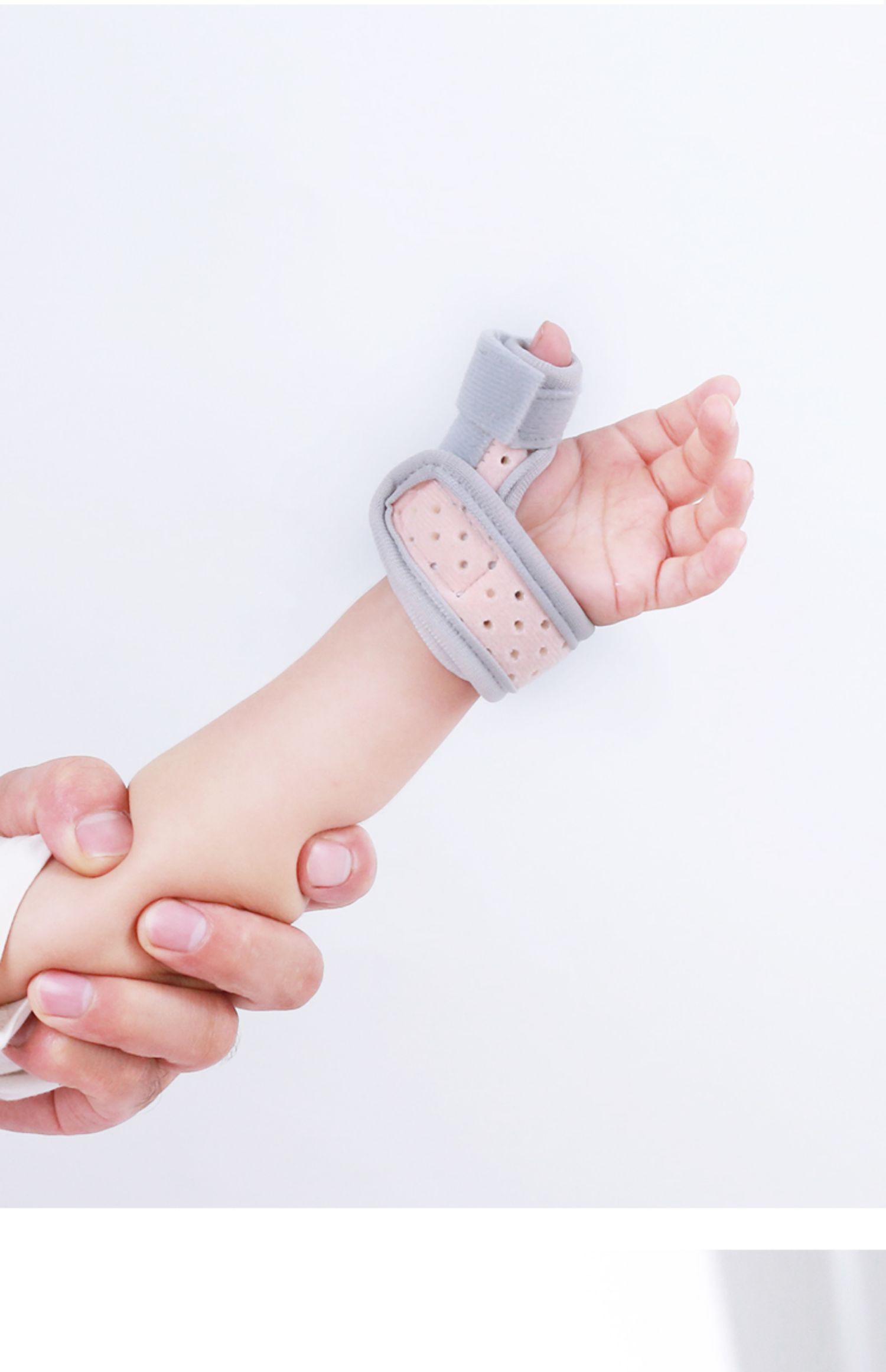 腱鞘炎护腕贴儿童宝宝手腕手指内扣大拇指固定手套矫正器护具夹板