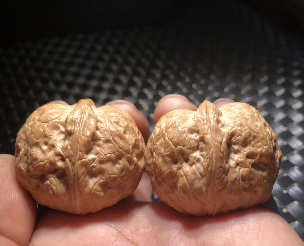 野生文玩核桃蛇皮纹大粗筋元宝狮子头精品四座楼蛤蟆头疙瘩包特七夕