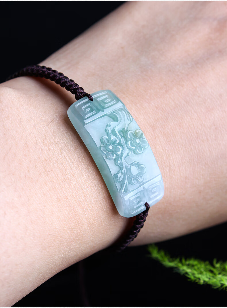 38女王节礼物金帕岗收藏级翡翠梅花手牌糯冰飘绿手饰天然缅甸玉石a货