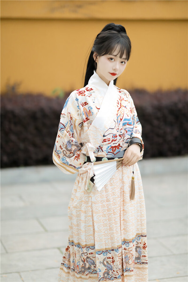 锦衣卫飞鱼服原创明制贴里女明朝锦衣卫飞鱼服夏季男绣春刀夏曳撒蟒袍