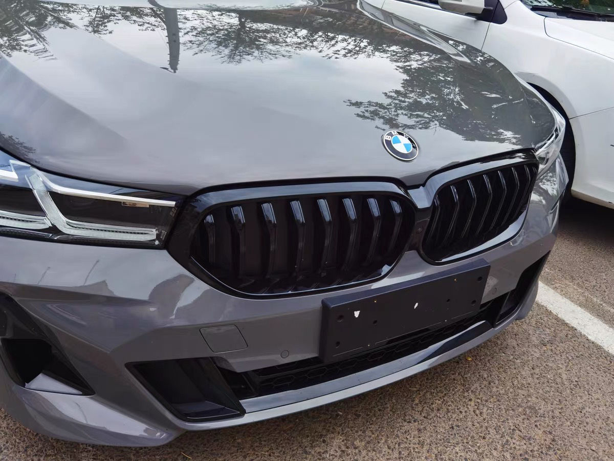 18-21款宝马6系gt中网g32 6gt 630i 640i 650i改装中网亮黑单杠 21款