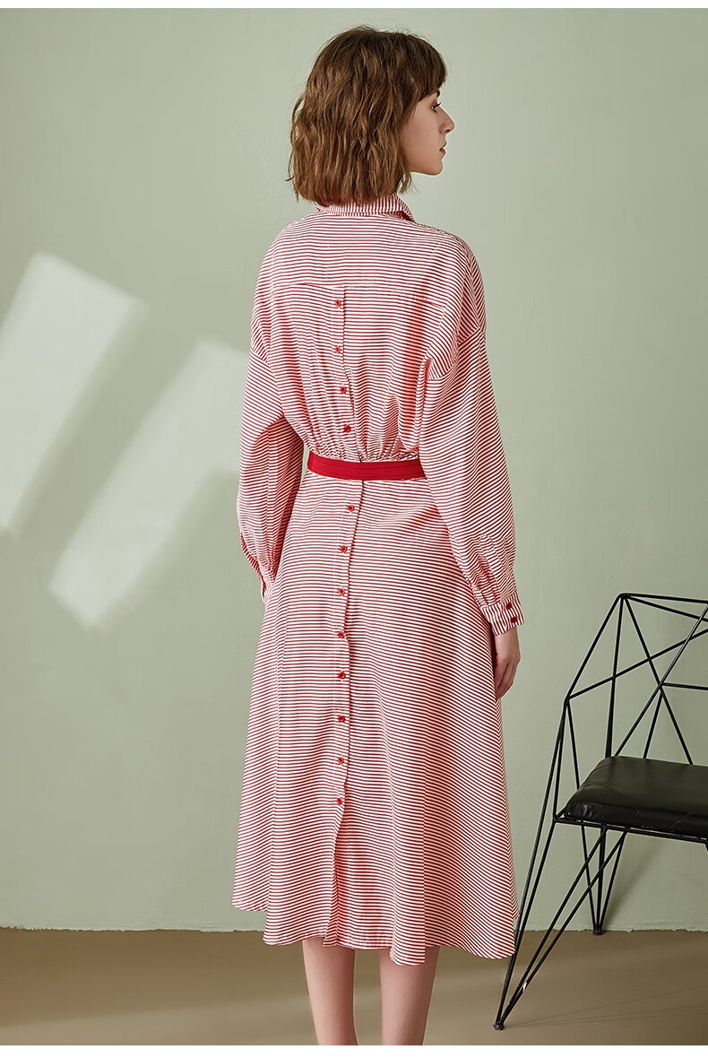 女装 连衣裙 鹿歌(luge) 【春装新品】鹿歌2020春季新款女装polo领a字