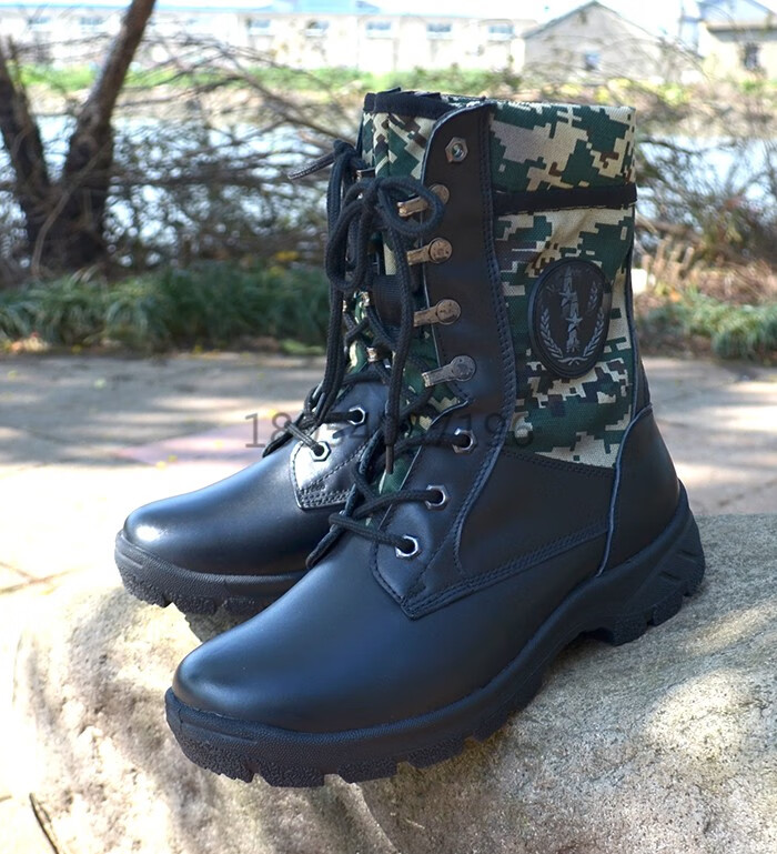 新款火箭作战靴 高帮作战靴 作战靴 迷彩登山靴 户外军迷作战靴 新款