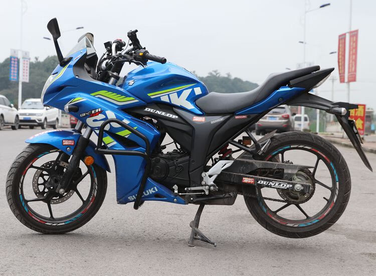 适用于铃木gsx150f极客飒gixxer155保险杠前护杠防摔杠改装配件加强