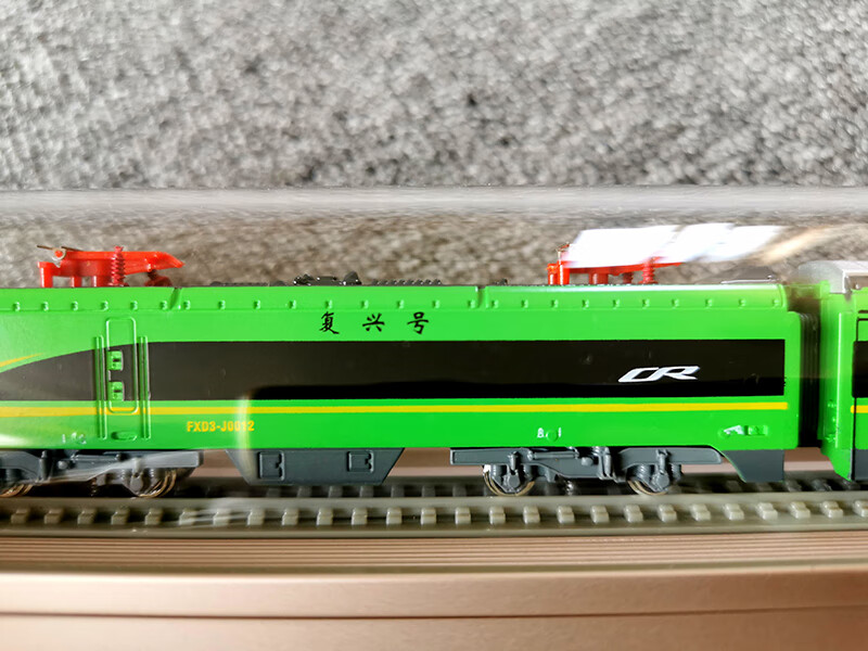 复兴号动力集中动车模型chr3仿真合金高铁模型和谐号1