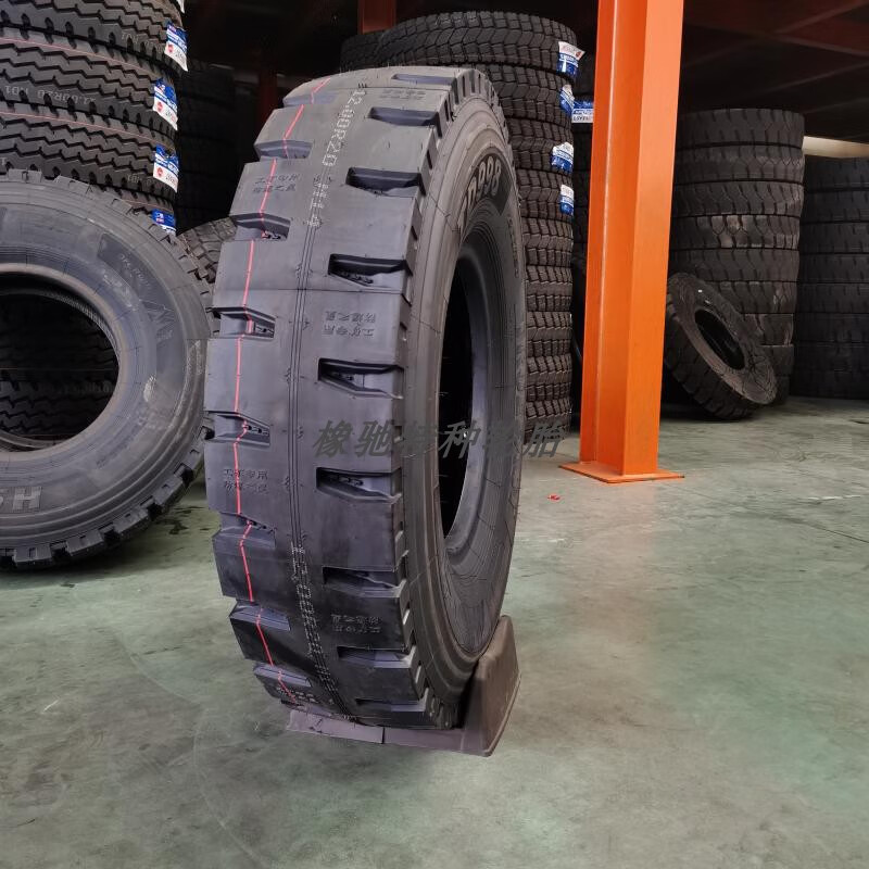 奥莱斯 银宝1100/1200r20-20载重自卸车/翻斗车/矿山防爆轮胎 1100r20