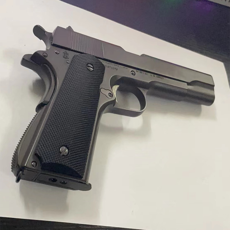 11战鹰zy1911原厂全金属仿真模型玩具枪军迷收藏激光冷媒动力自动连发