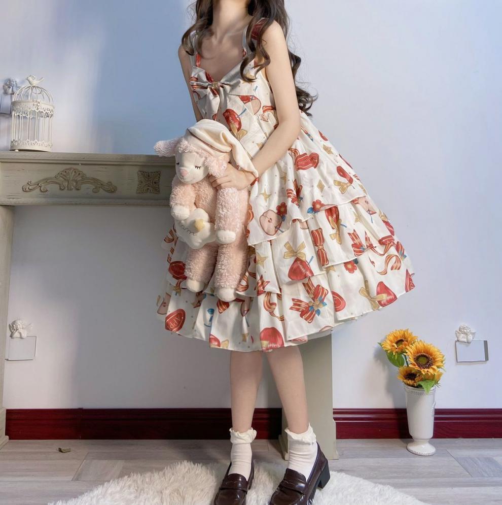 oiuo日常轻lo洛丽塔红苹果jsk裙lolita吊带裙新款黑色s