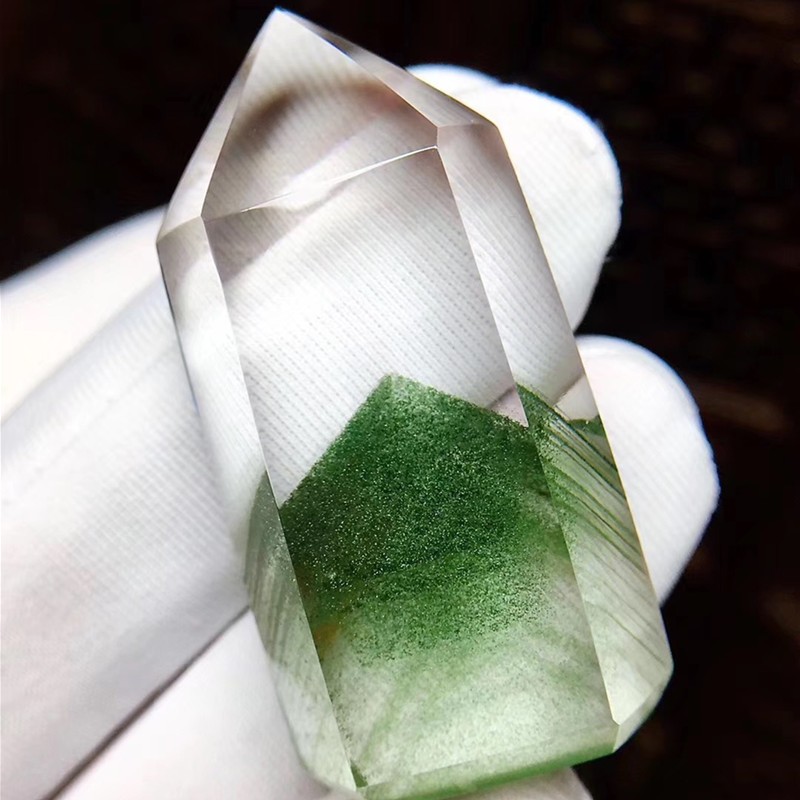 天然绿幽灵金字塔原石吊坠带星光包裹体金字塔全包裹体金字塔幽灵6-6