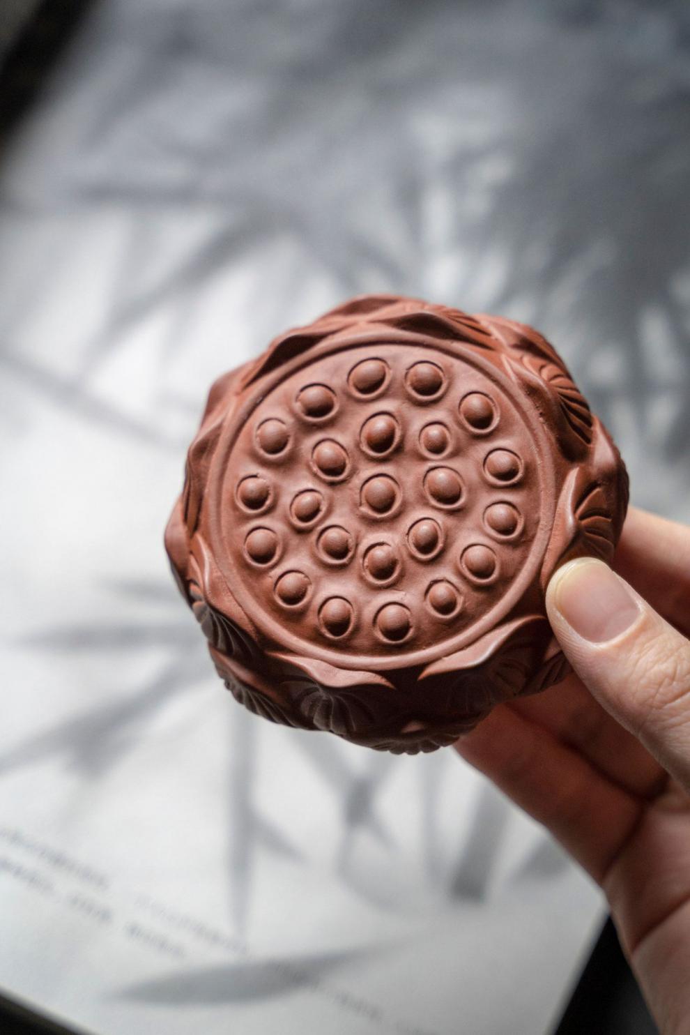 紫砂盖置茶道配件壶盖架陶瓷壶盖托莲花茶宠摆件中式莲花紫砂盖置