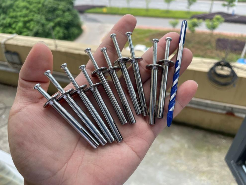 敲击式内膨胀钉m6厘固定门窗安装膨胀螺丝6x40美式击芯10个1支钻头