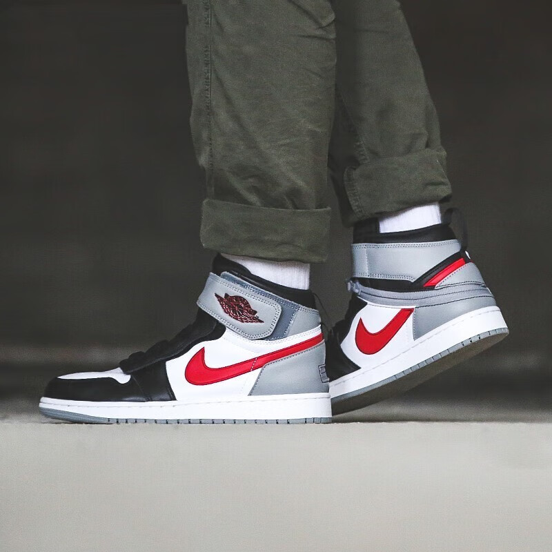 耐克(nike)air jordan 1 high aj1男子运动篮球鞋cq3835 烟灰 拉链换