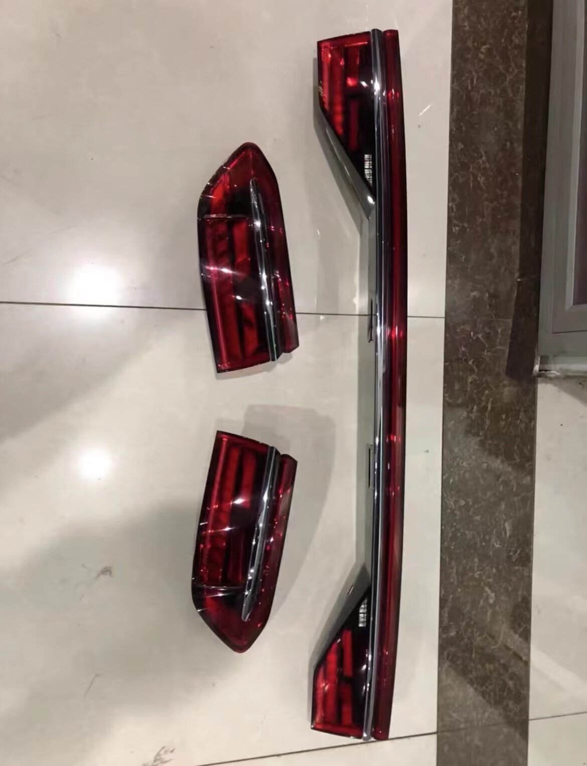 适用18-22款奥迪a8矩阵大灯总成低配升高配led激光前车灯oled尾灯