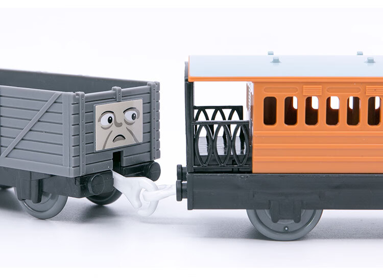 日本tomy多美普乐路路电动轨道小火车儿童玩具铁路火车头车厢套装 ts