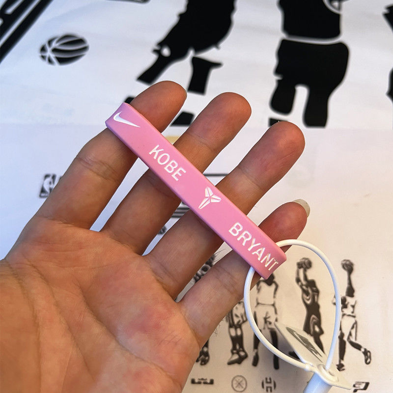 篮球星湖人队24号黑曼巴科比运动手环硅胶腕带男女学生情侣款 24号