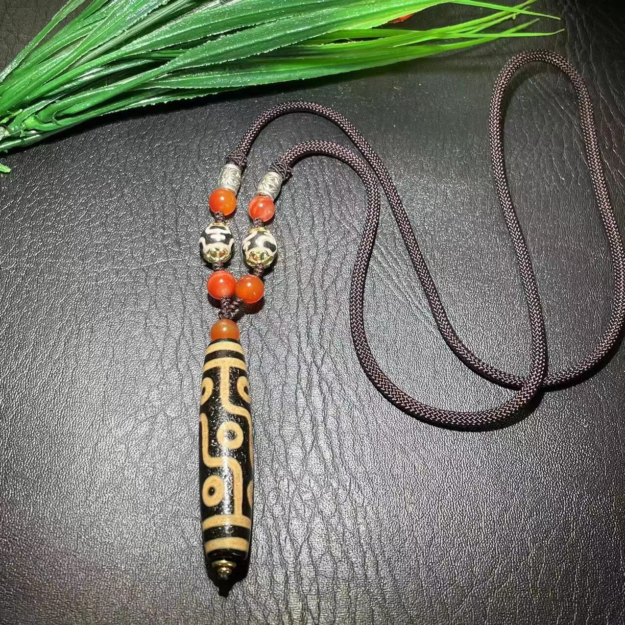 石俞记 九眼天珠吊坠布达拉宫天然西藏莲师诸法三界玉髓项链马蹄朱砂