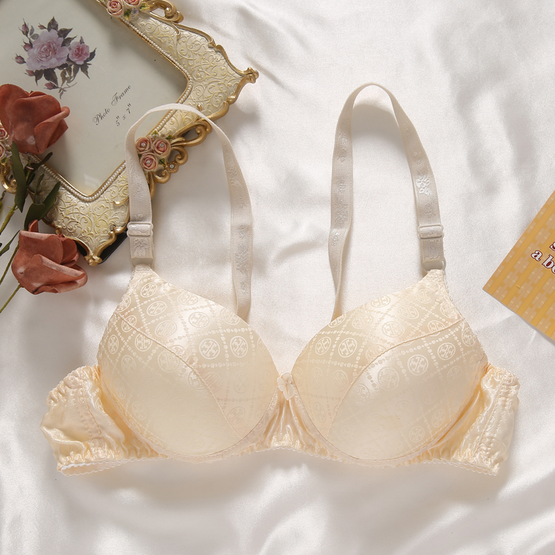 收副乳防下垂桑蚕丝光面薄款舒适透气胸罩内衣玉色提花3885b杯有圈