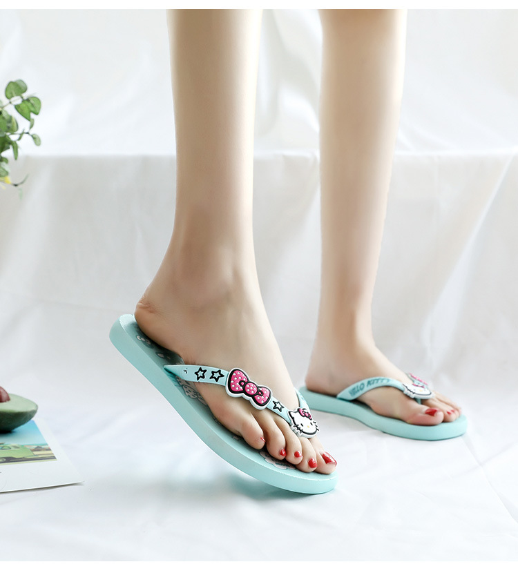 芭芭鸭儿童拖鞋夏女童人字拖防滑女孩可爱大童沙滩外穿夹脚凉拖鞋小