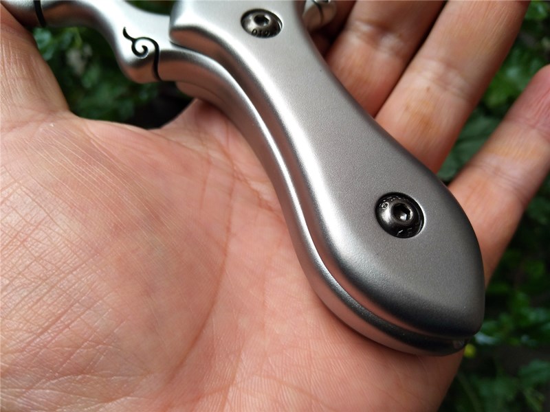 高端刀锋柳浪纯钛合金tc21传统弹弓精准估打非冷弯440c直板无定位高级