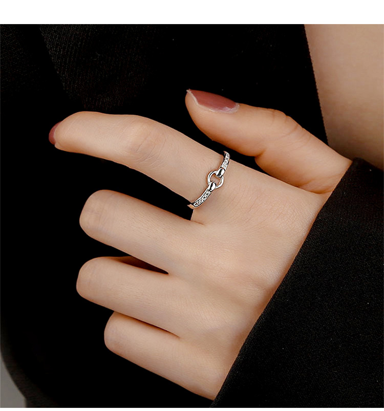 欧美冷淡风韩版尾戒时尚饰品首饰素圈单身戒时尚饰品生日礼物圆形戒指