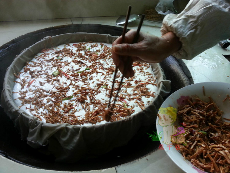 开化汽糕衢州特产小吃正宗农家纯手工蒸开化气糕早餐速食笋干加肉微辣